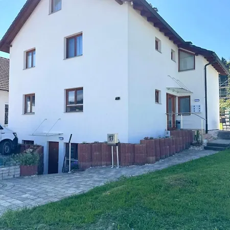 Sonnenruhe - Stilvolle Bei Mit Balkon & Parkplatz